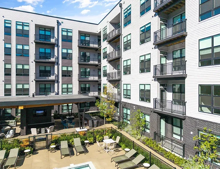 M300-3A Aluminum Railing Installation at The Edge Apartments in Columbus, OH