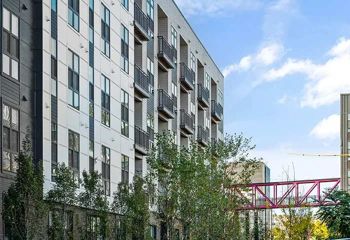 M300-3A Aluminum Railing Installation at The Edge Apartments in Columbus, OH