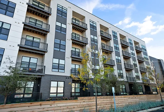 M300-3A Aluminum Railing Installation at The Edge Apartments in Columbus, OH